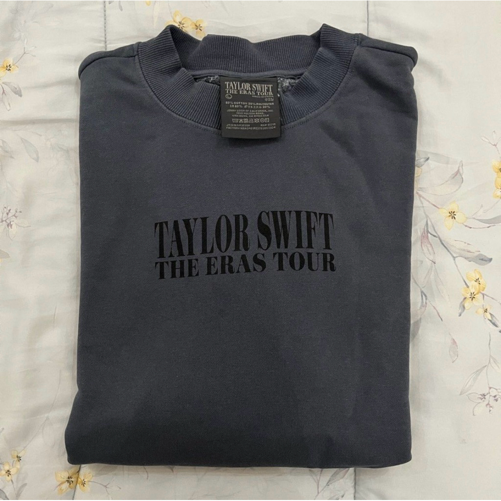 Official Merch Taylor Swift The Eras Tour Crewneck (Washed Blue, L)