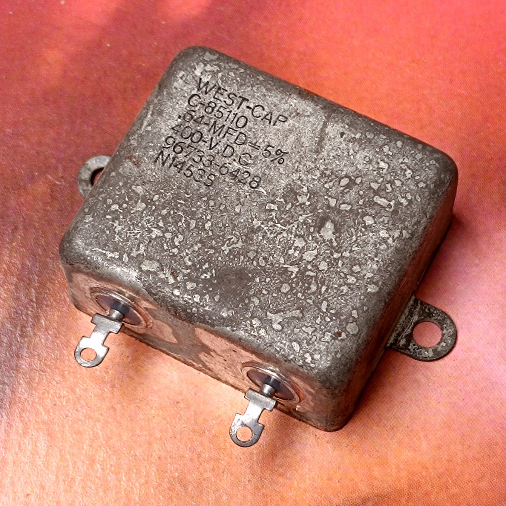 Capacitor PIO West-Cap  0.68 uF 400VDC produk New Old Stock West-Cap USA