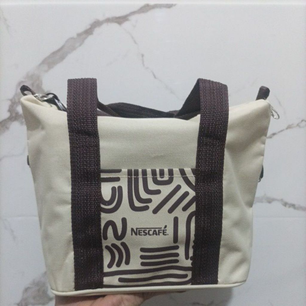 Cahayadstore Nescafe 220Ml Beli 6 Kaleng Gratis Lifestyle Bag
