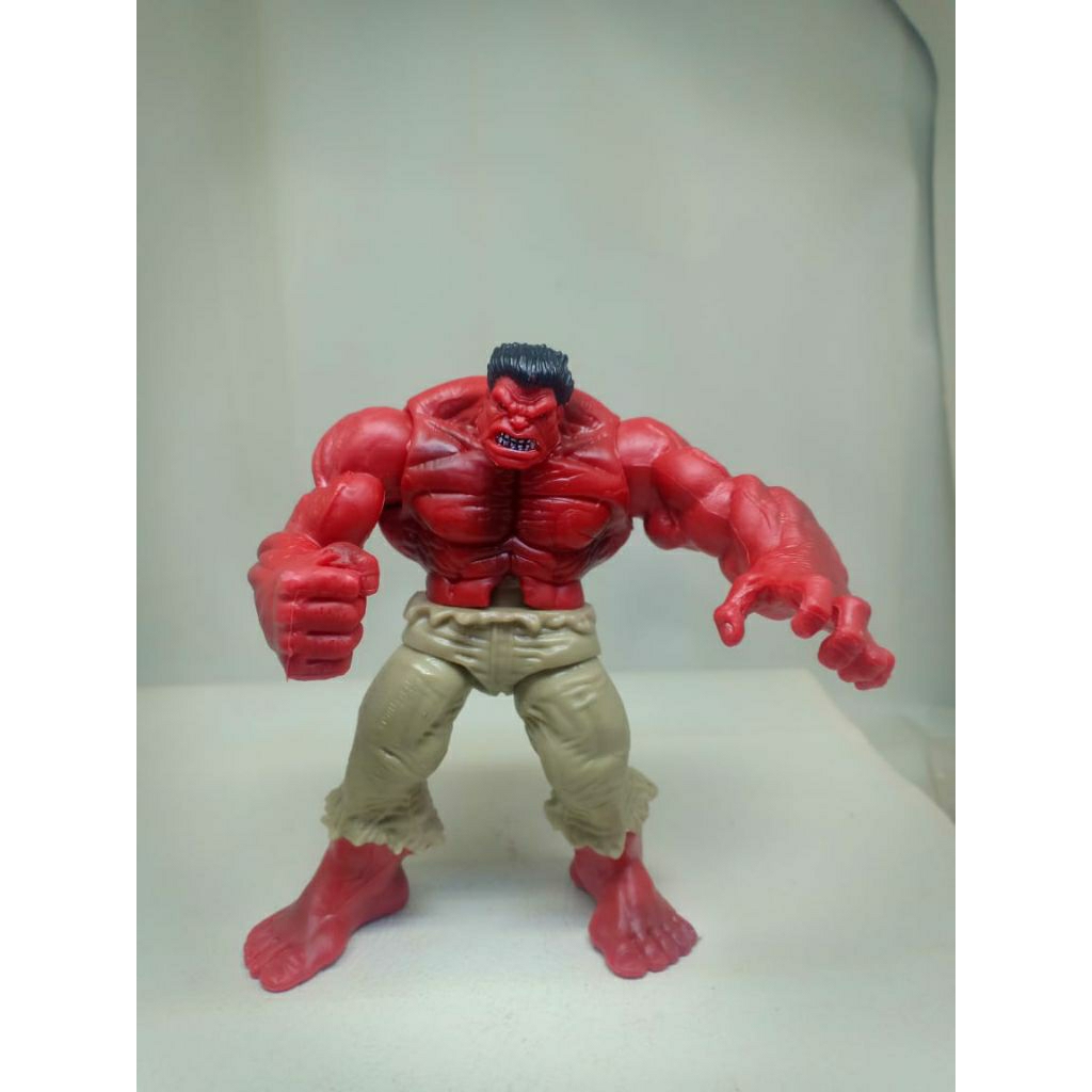 Mainan Action Figure Avengers Hulk Merah
