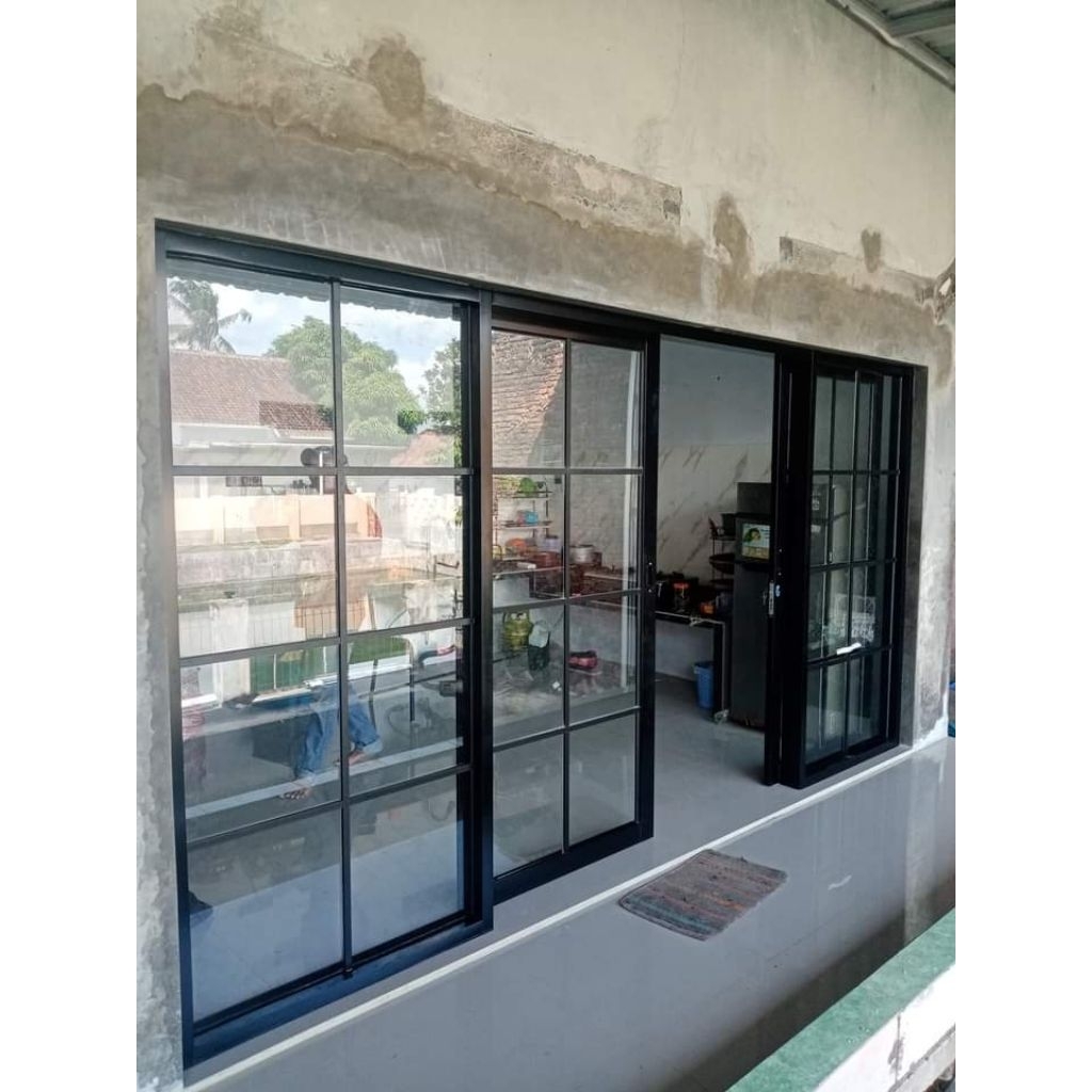 Partisi Pintu Dobel Kaca Mati Kiri Kanan Model Minimalis
