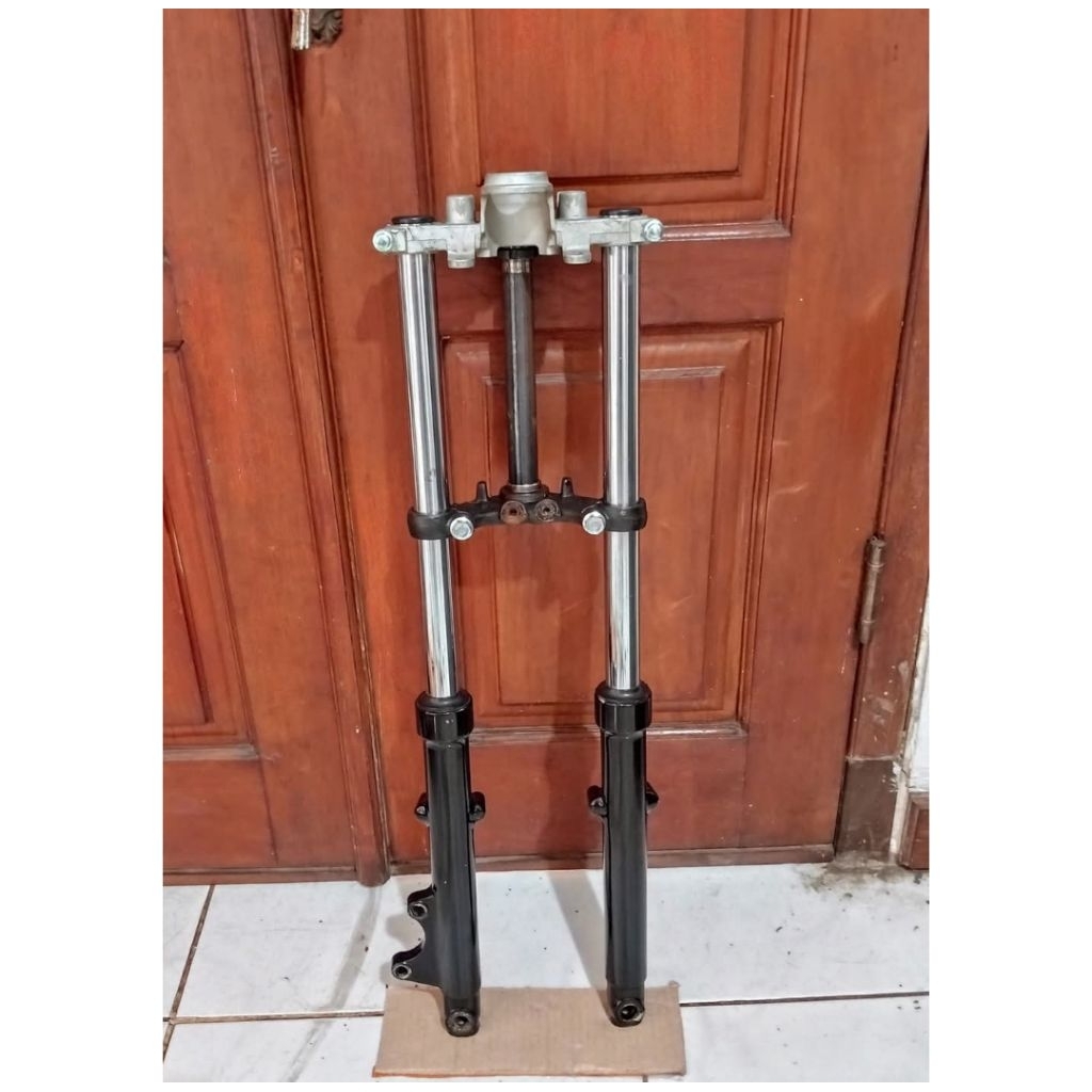 SHOCK DEPAN RX KING NEW 2002 ORIGINAL LEPASAN UNIT SHOK SEGITIGA ATAS BAWAH DEPAN SET RXKING MUDA 20