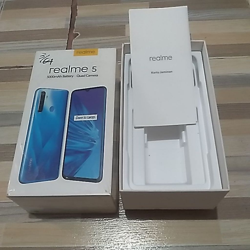 DUS BOX HP REALME 5 BEKAS ORIGINAL