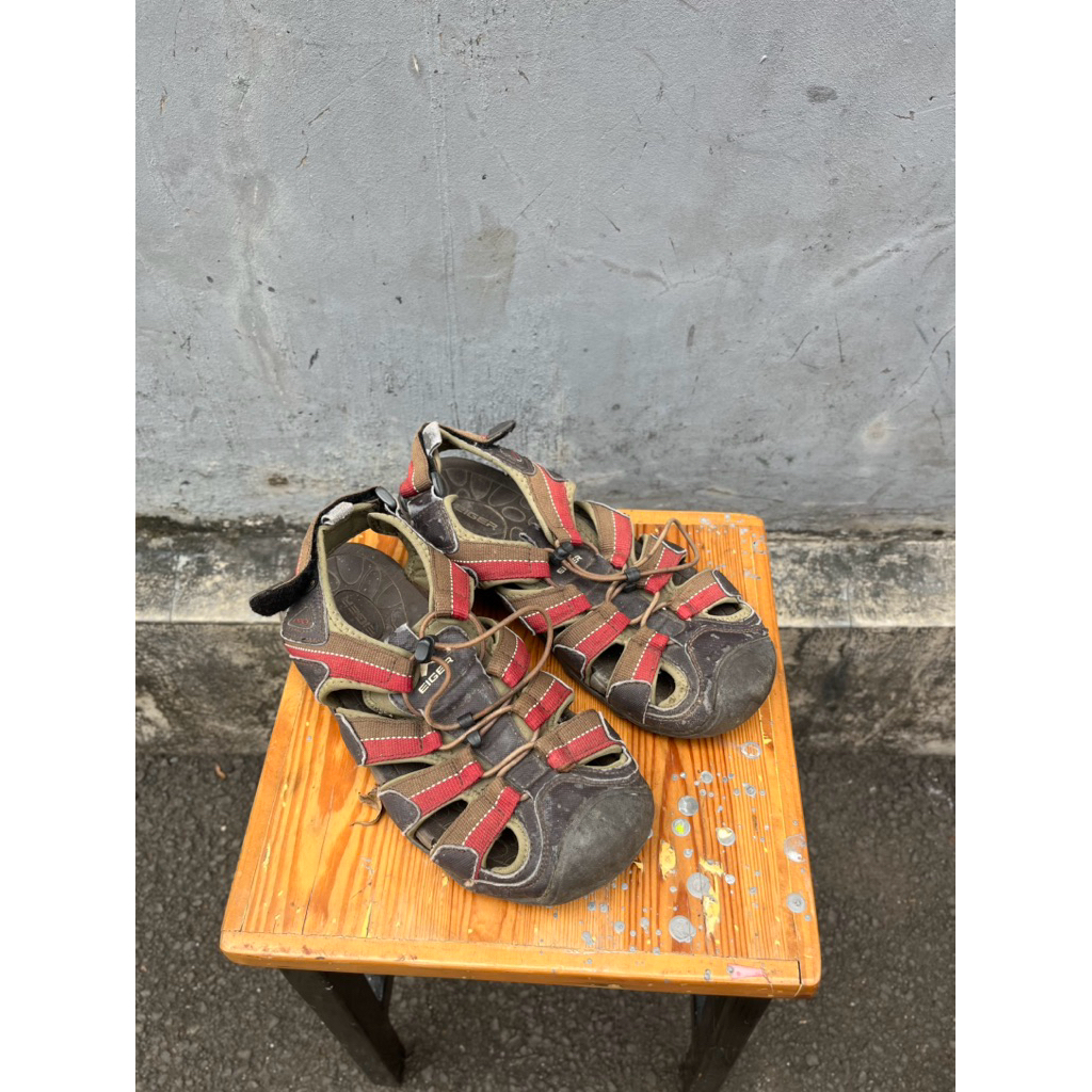 Prelove Sandal Gunung EIGER