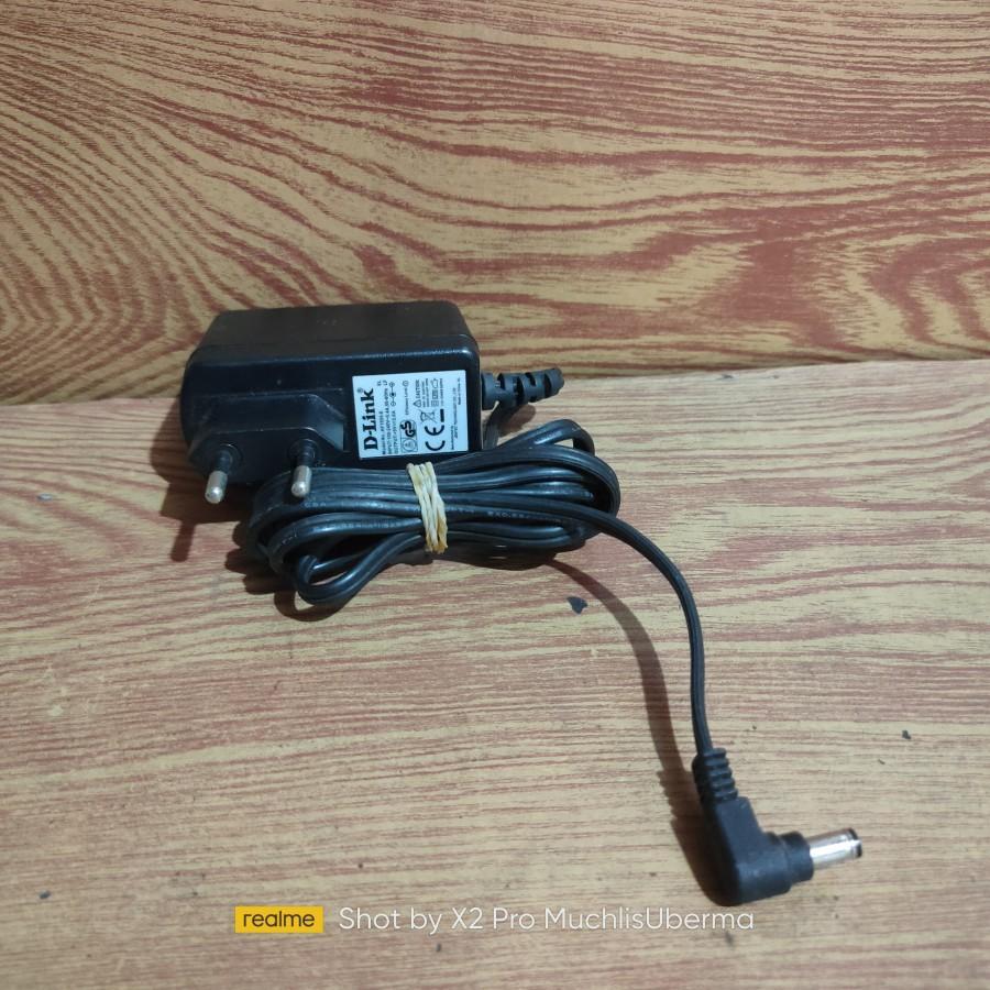 adaptor d-link af1805-e +5v 2.5A adapter