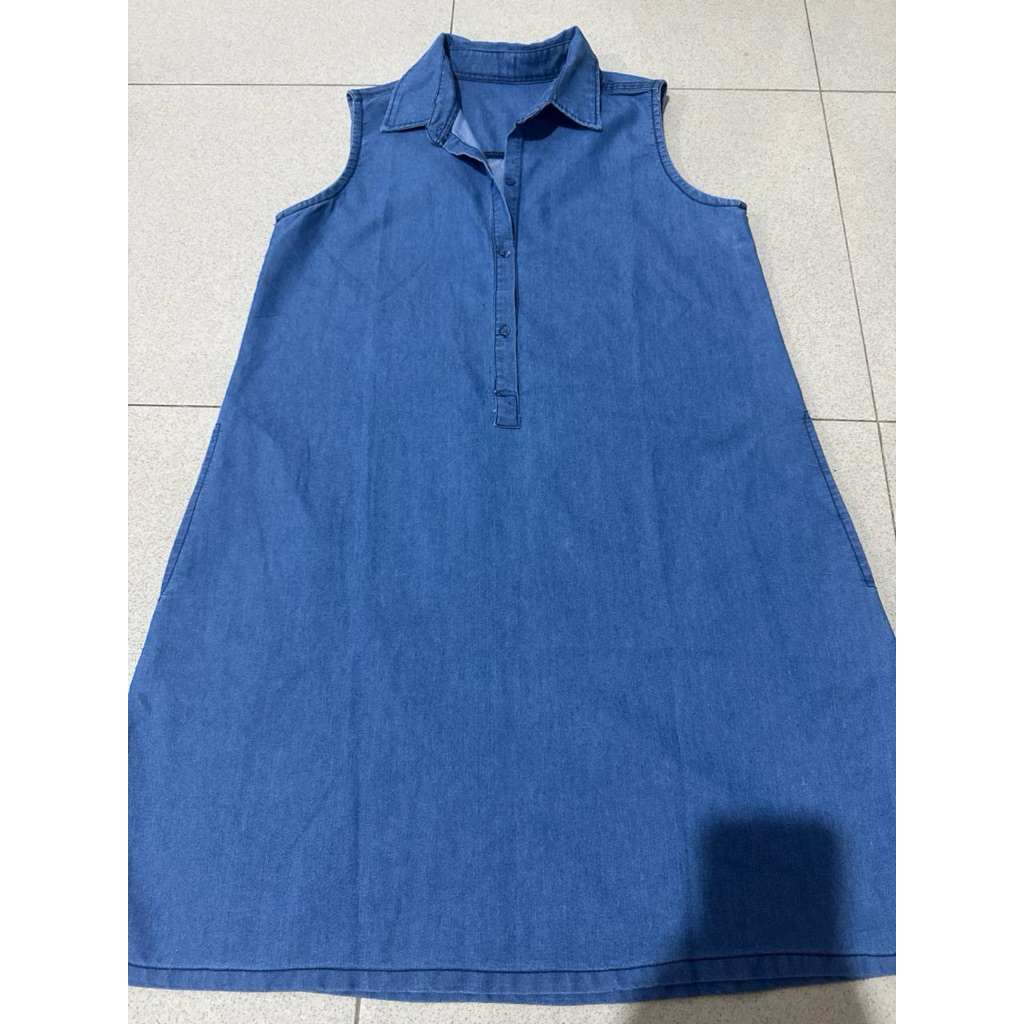 Dress Denim Wanita Tanpa Lengan – Midi Dress Jeans Casual Kerah Kemeja Elegan