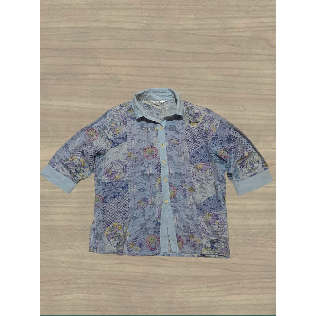 preloved kemeja motif