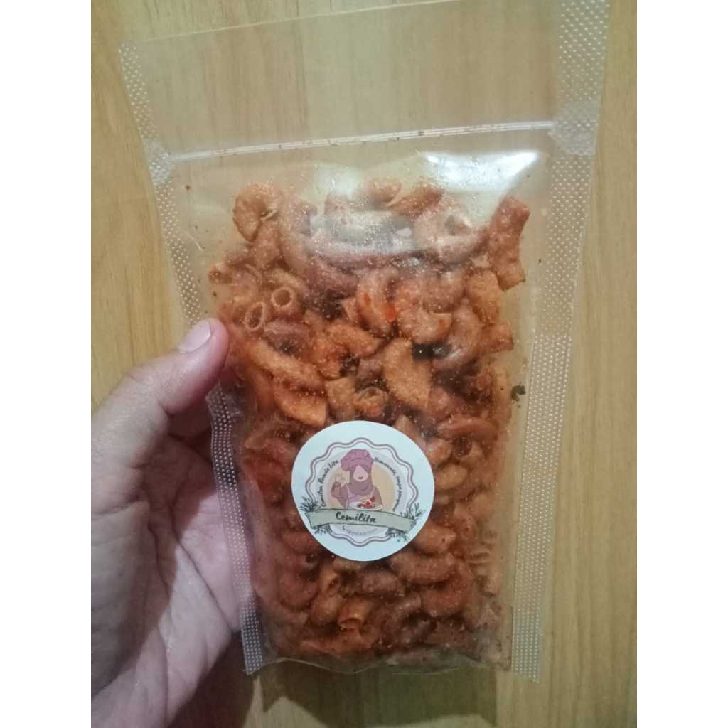 

Makaroni Rasa Pedas | Jagung Bakar | Keju – Snack Renyah Gurih Tanpa Pengawet- HANYA 7000