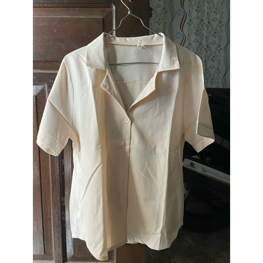 Preloved baju, kemeja, crop top, cardigan, one set