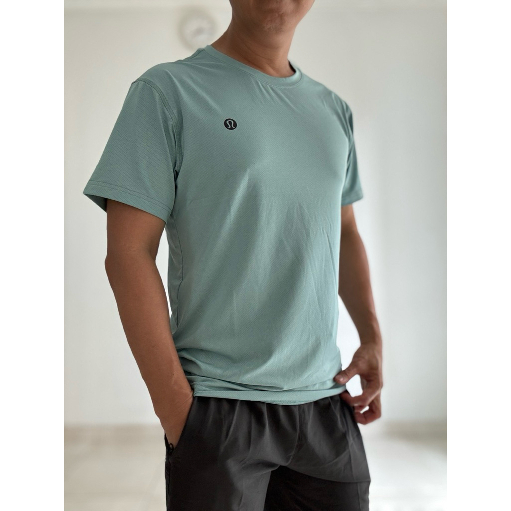 KAOS OLAHRAGA LULULEMON DRY FIT PRIA IMPORTED
