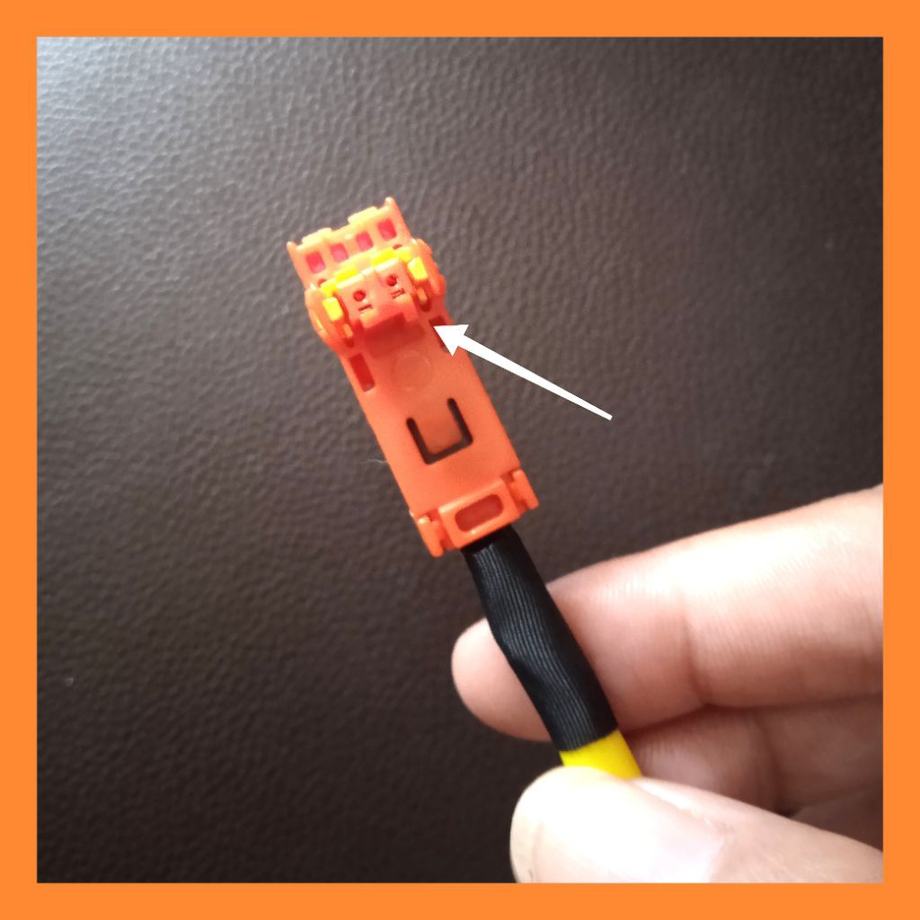 KONEKTOR AIRBAG SOCKET SOKET AIRBAG TOYOTA