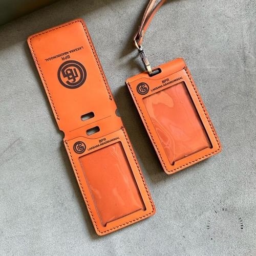 

Nametag Kulit Asli + ID Card Holder | Cocok untuk Kantor & Event
