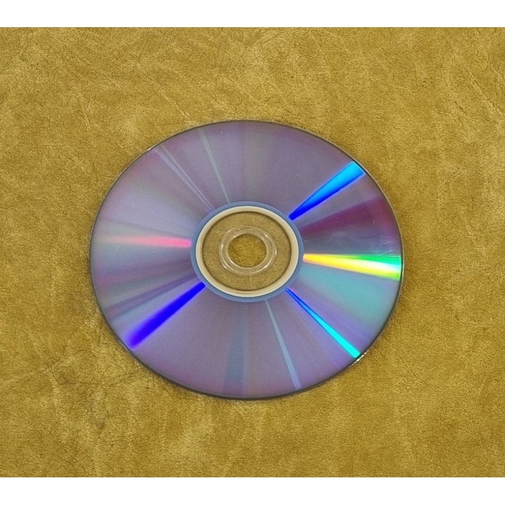 kaset cd ,dvd rusak/sudah terpakai