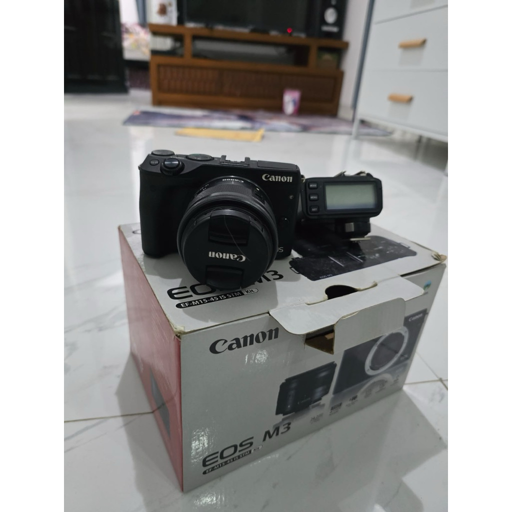 KAMERA CANON EOS M3 BEKAS SECOND