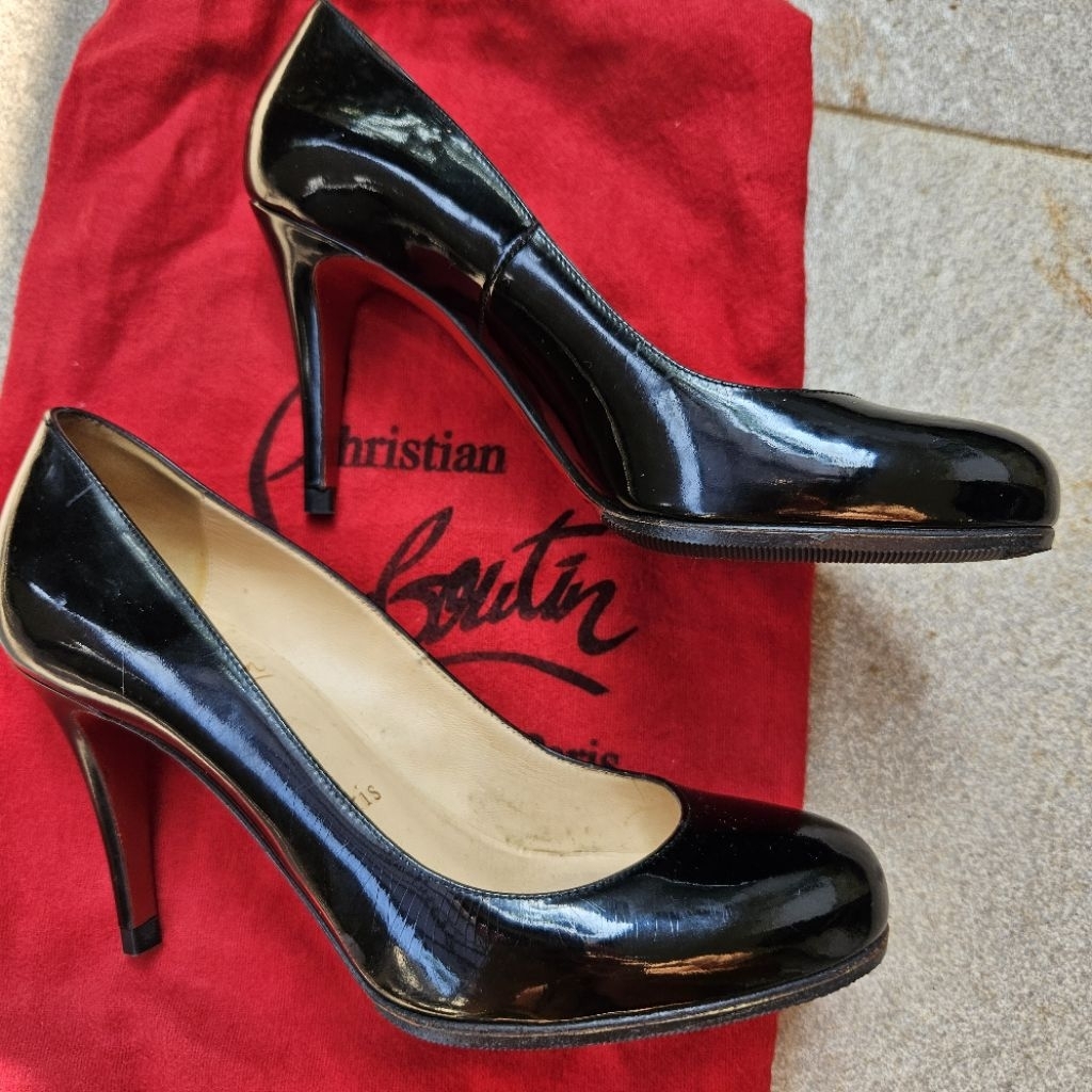 Heels wanita C.Loubotin Pigalle preloved