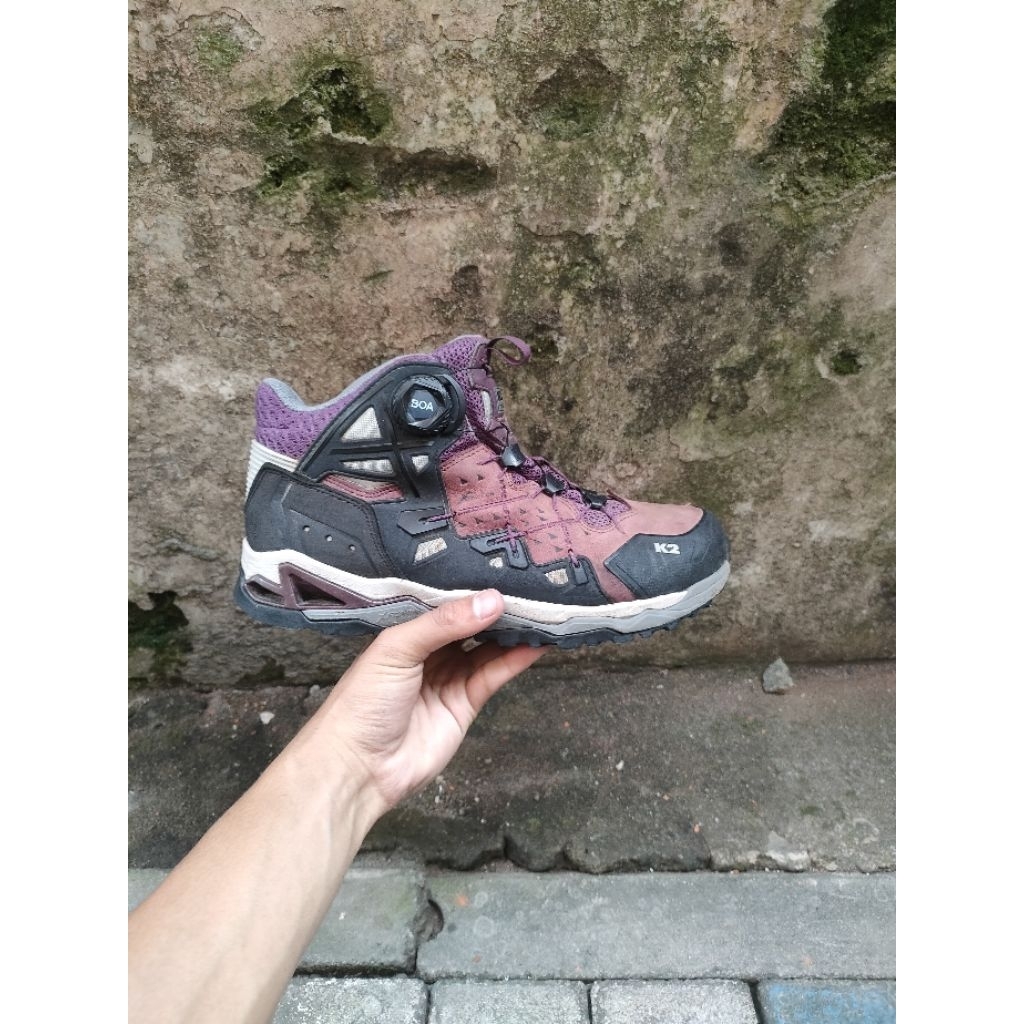 Sepatu second outdoor, Kadua size 40,5