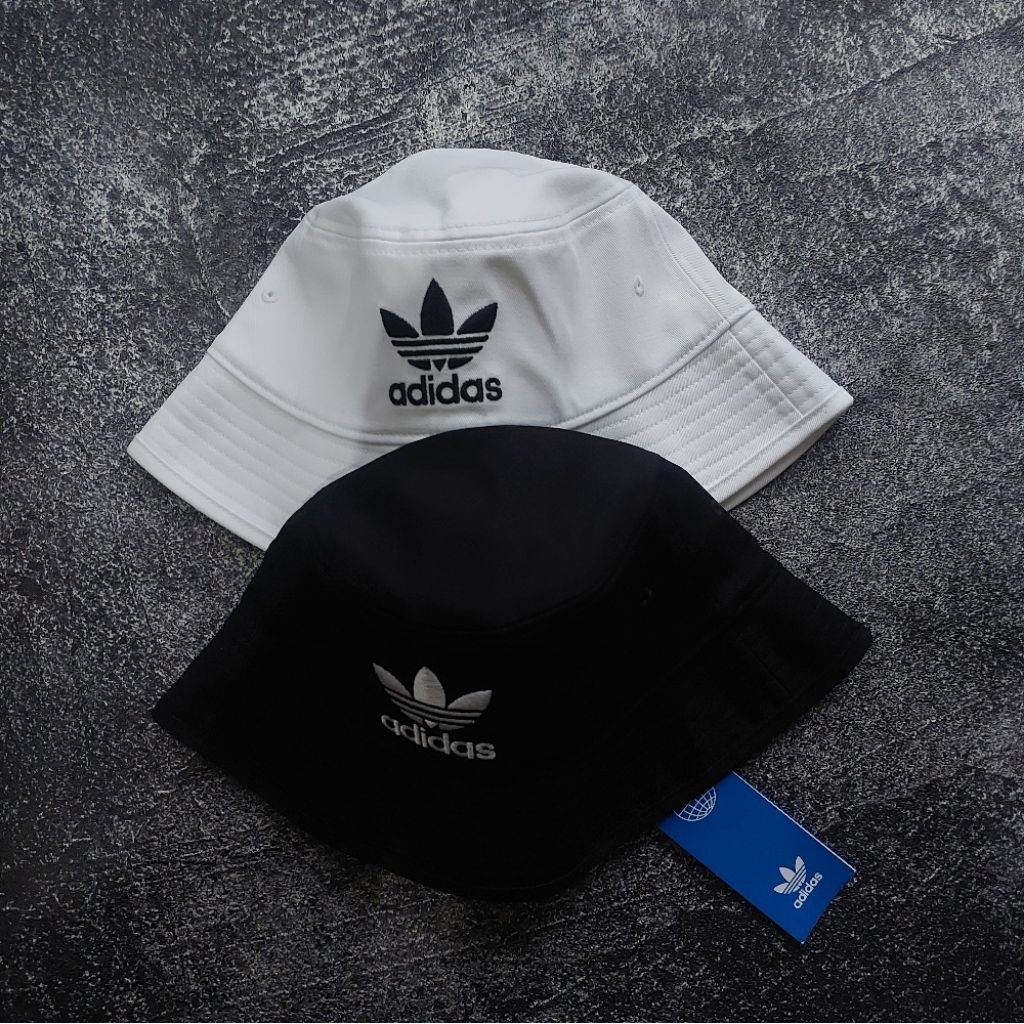 Bucket  Trefoil Original