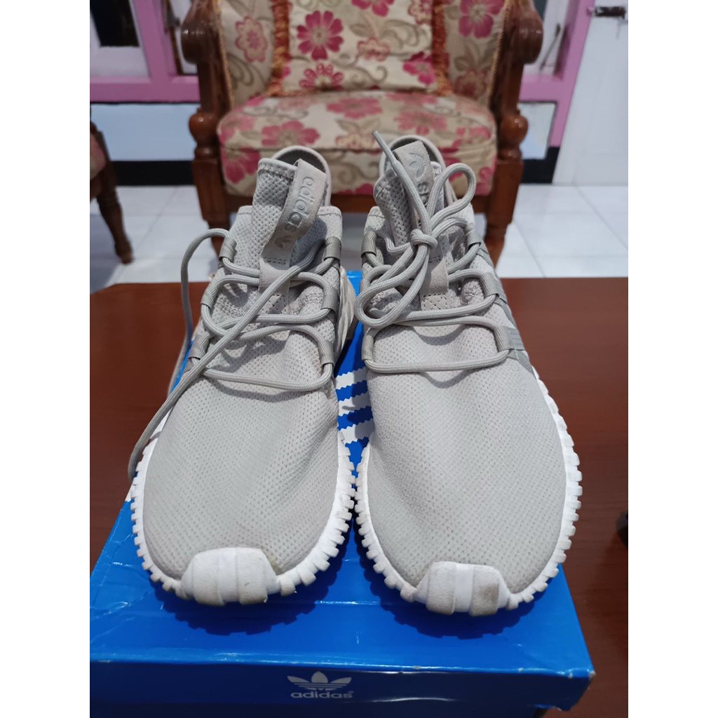 SEPATU ADIDAS ORIGINAL TUBULAR DAWN - PRELOVED