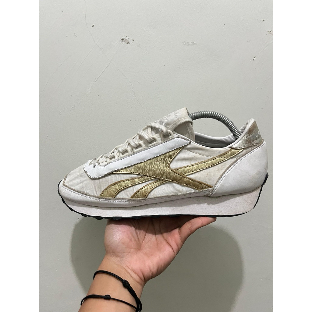 REEBOK AZTEC WHITE GOLD