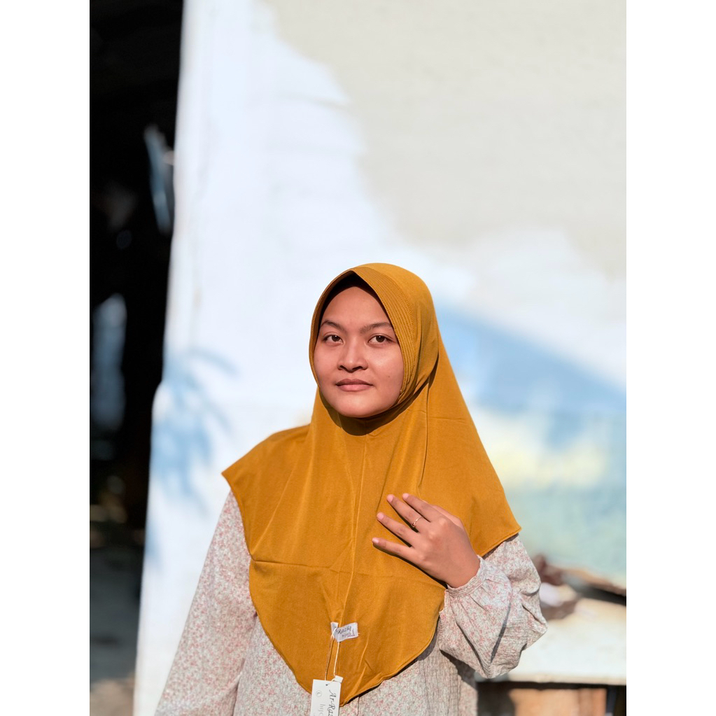 Hijab Sport Bergo Instan Hamidah Size L Menutup Dada Pet Antem Bahan Jersey Premium Untuk Sekolah