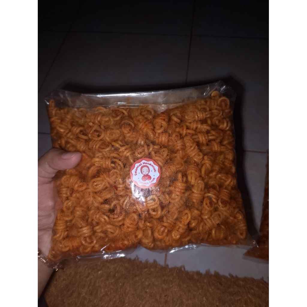 

Mie Gulung/ Mie tambang, Cemilan, Makanan ringan