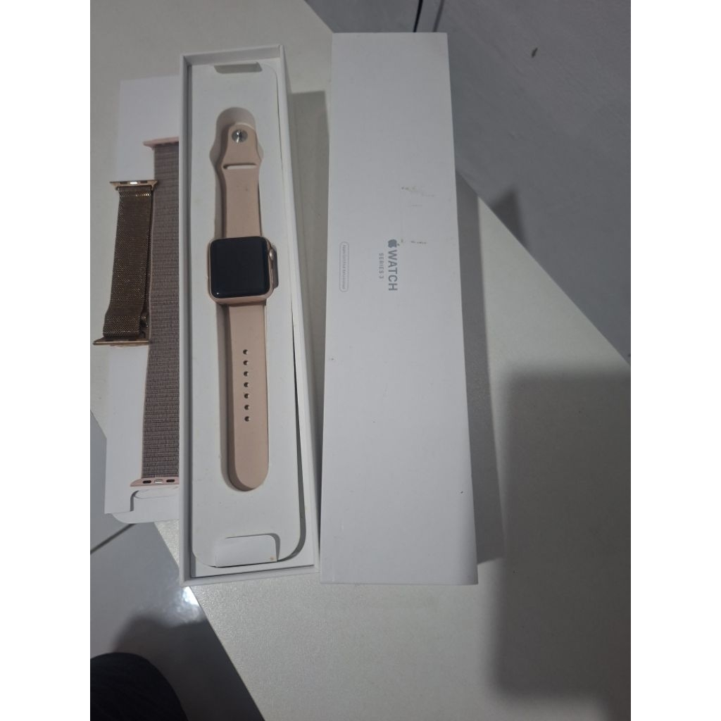 apple watch series 3 42mm rose gold second normal