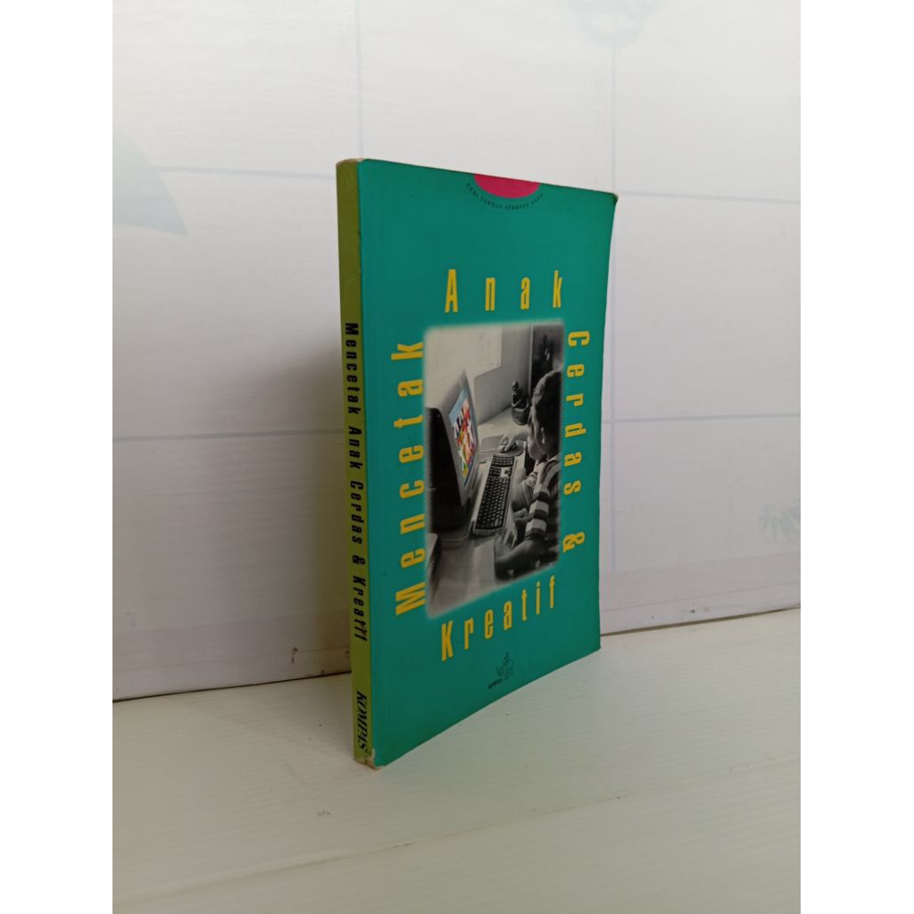 lMencetak Anak Cerdas Dan kreatif