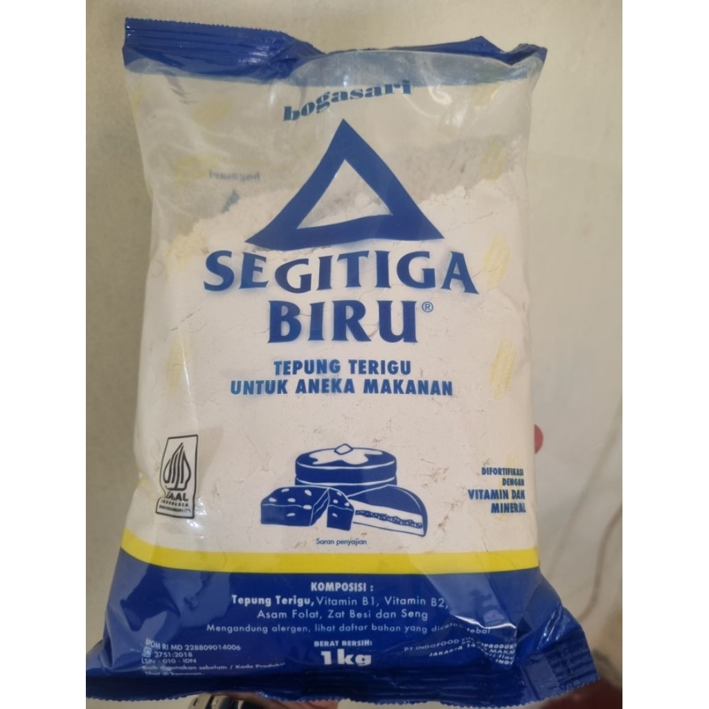 

Terigu Segitiga Biru
