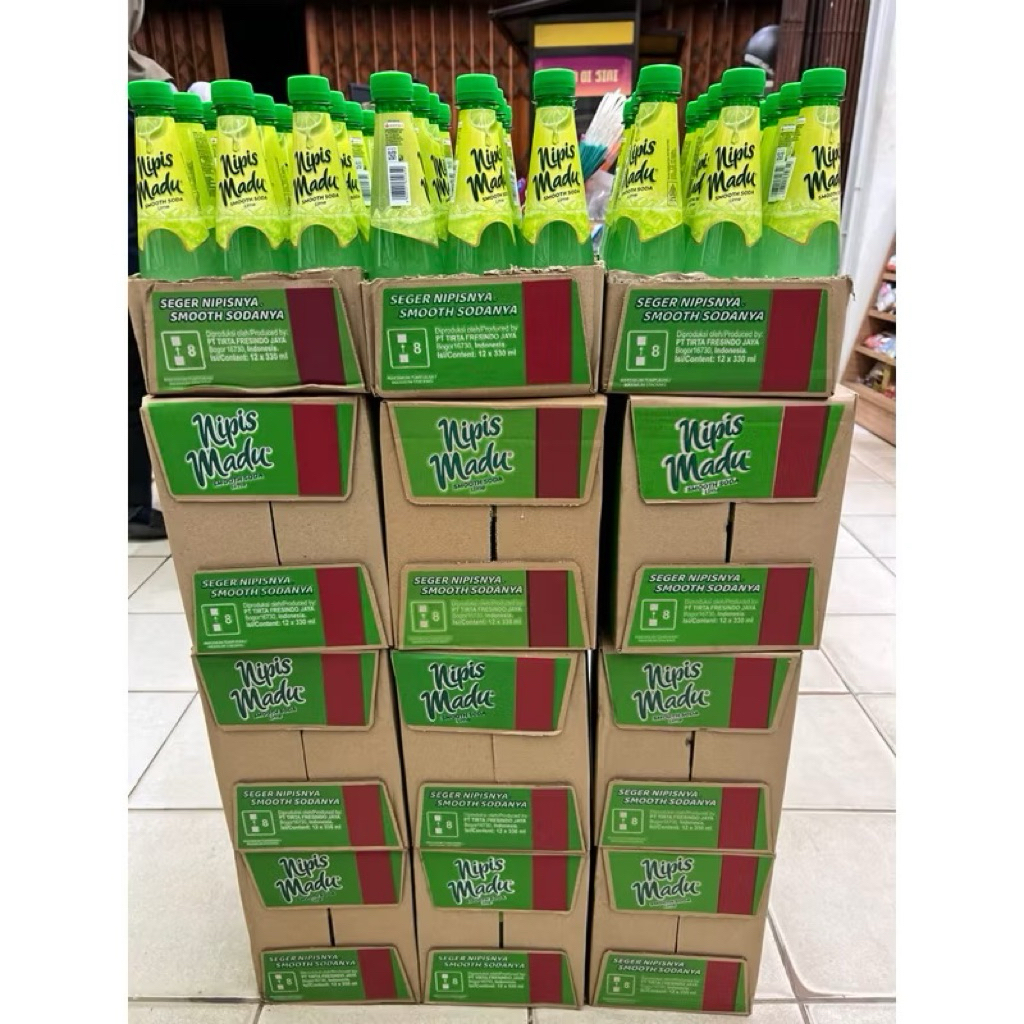 

Nipis Madu Lime Soda 330ml isi 12pcs