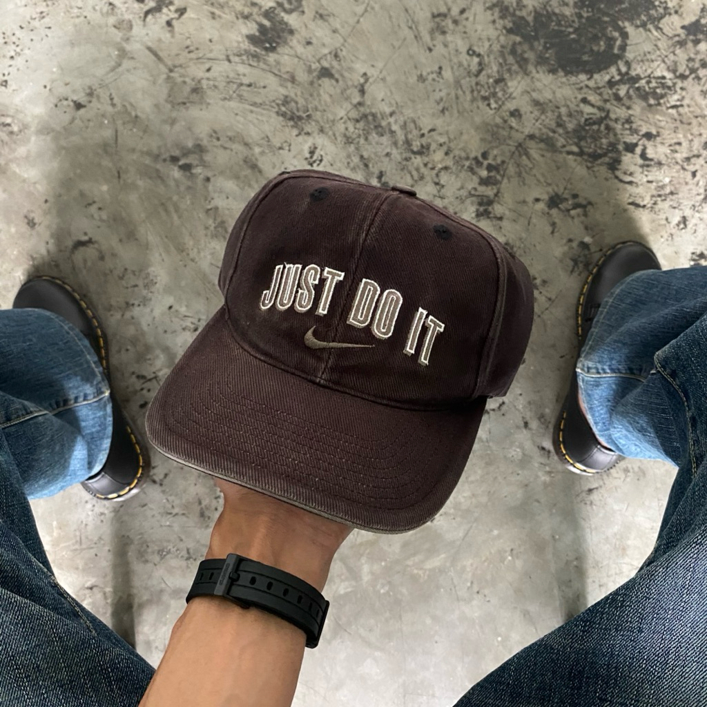VINTAGE 90s NIKE JUST DO IT HAT