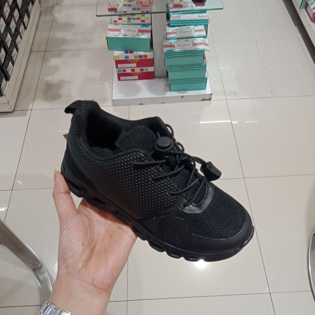 sepatu sekolah anak nevada original brand matahari