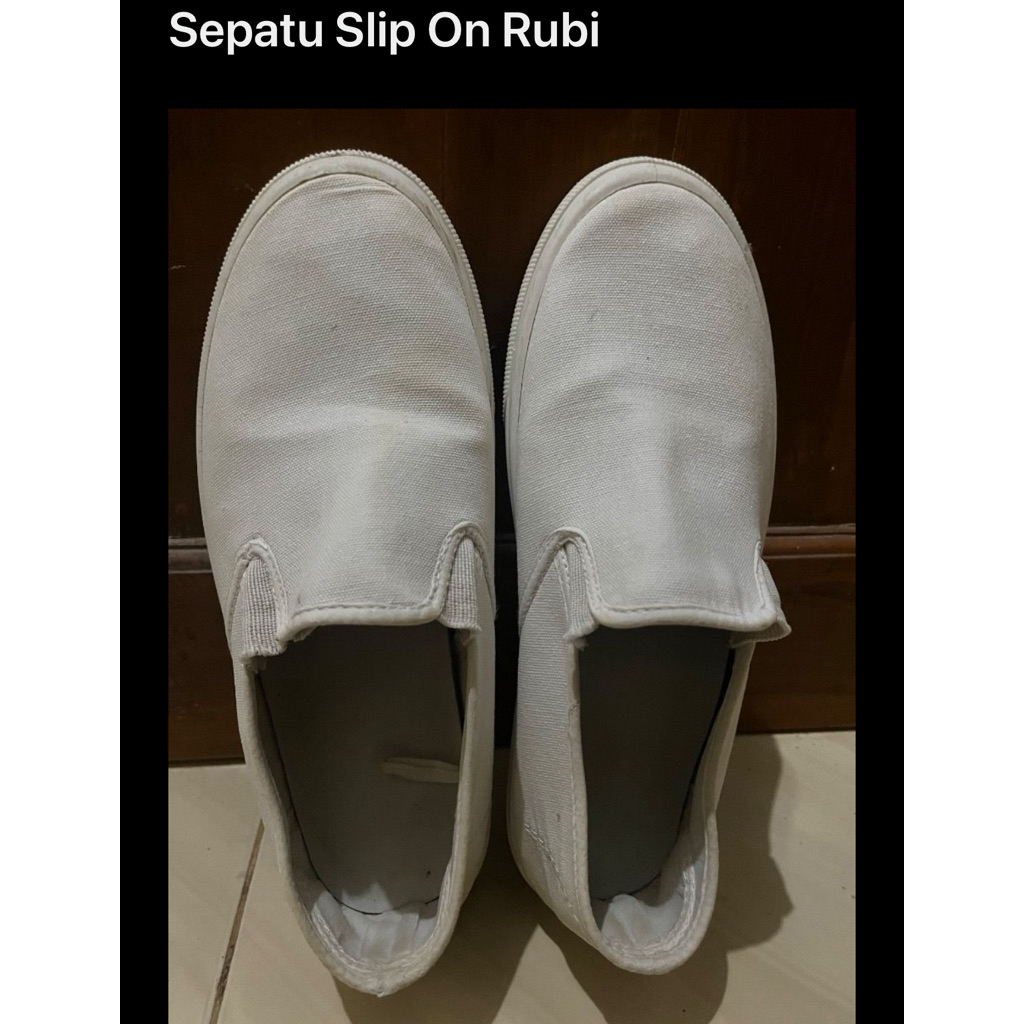 Slip On Rubi