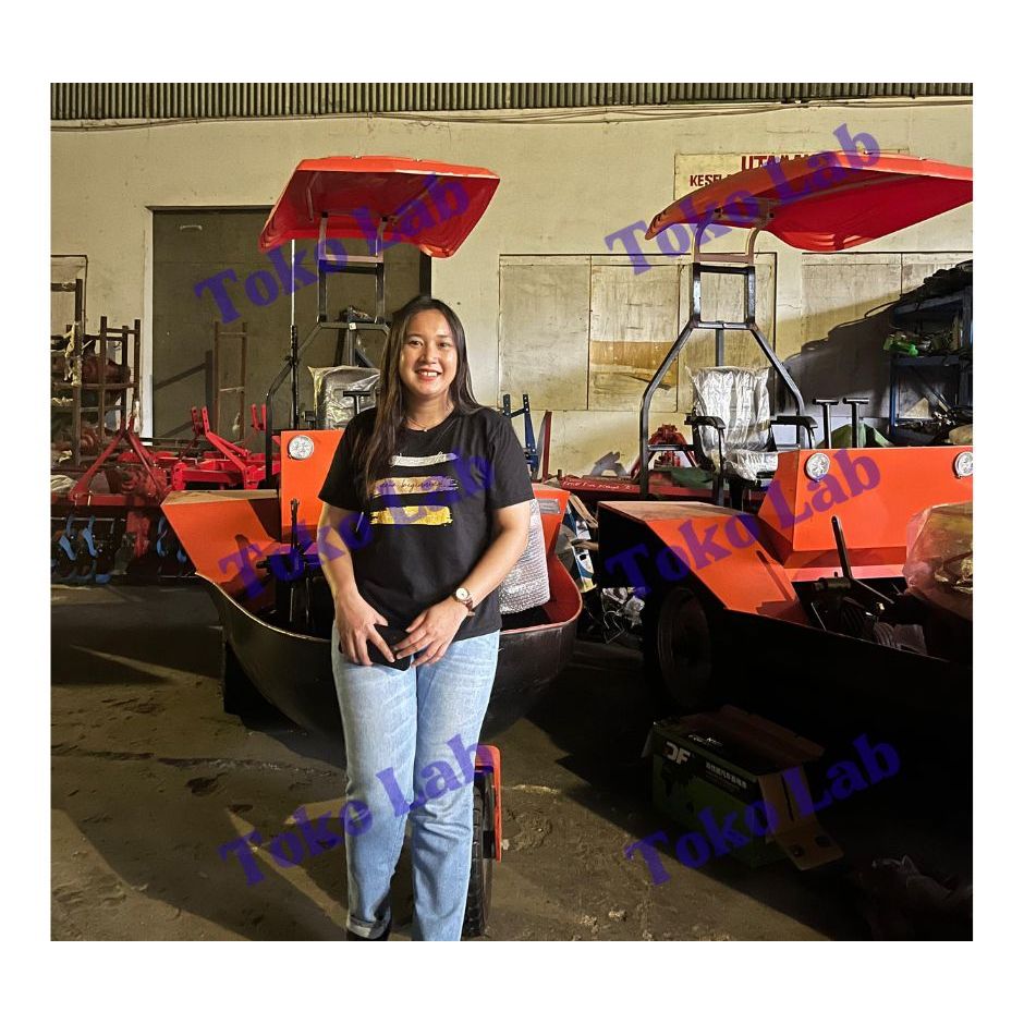 Boat Traktor - Mesin Traktor Bajak Sawah Model Perahu