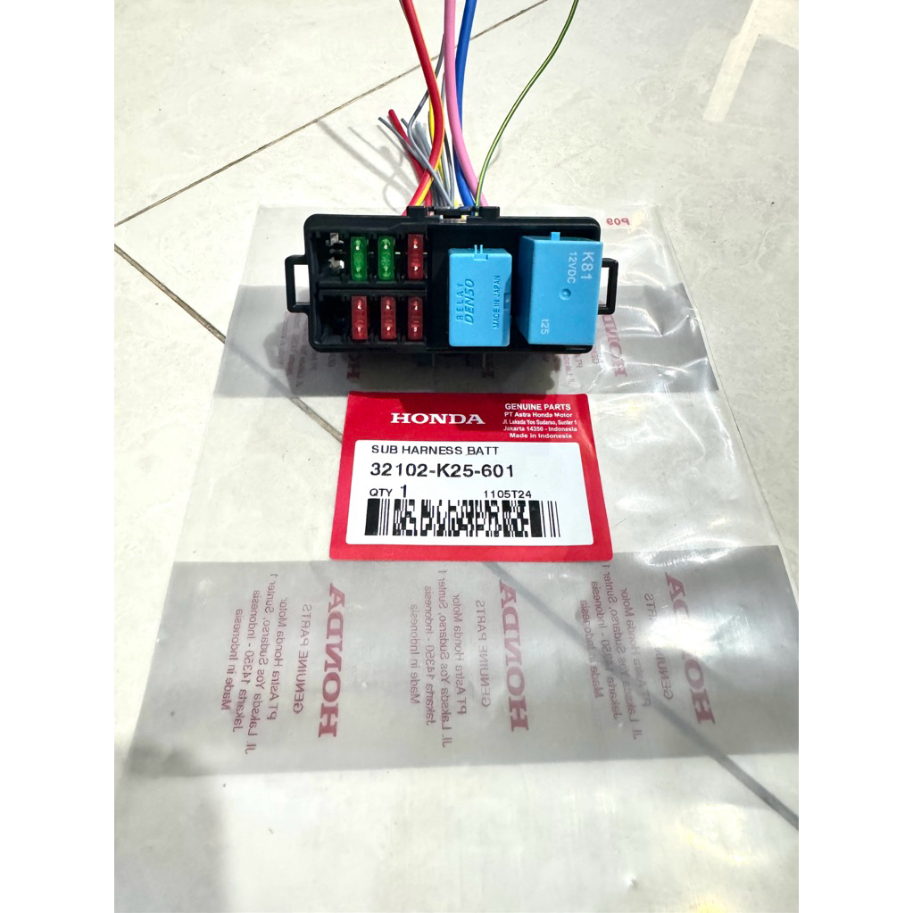 Box sekring full set box sikring full set beat fi/beat pop/beat esp/street/scoopy esp full orinal