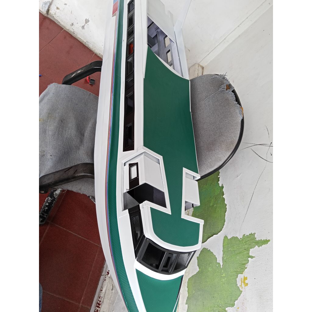 miniatur kapal laut