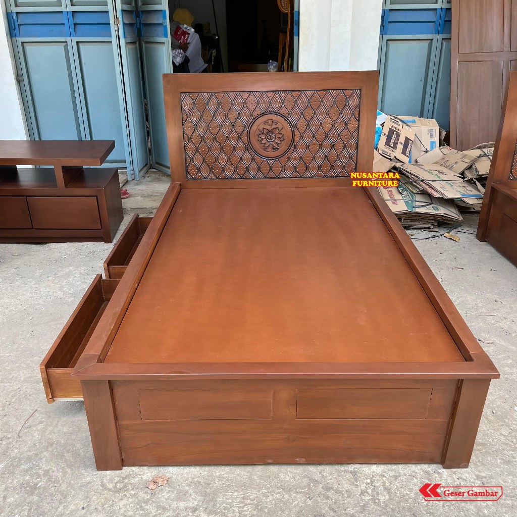 Dipan Custom Minimalis 2 Laci Ukuran 200x120 Sandaran Ukir  Dipan Kayu Jati