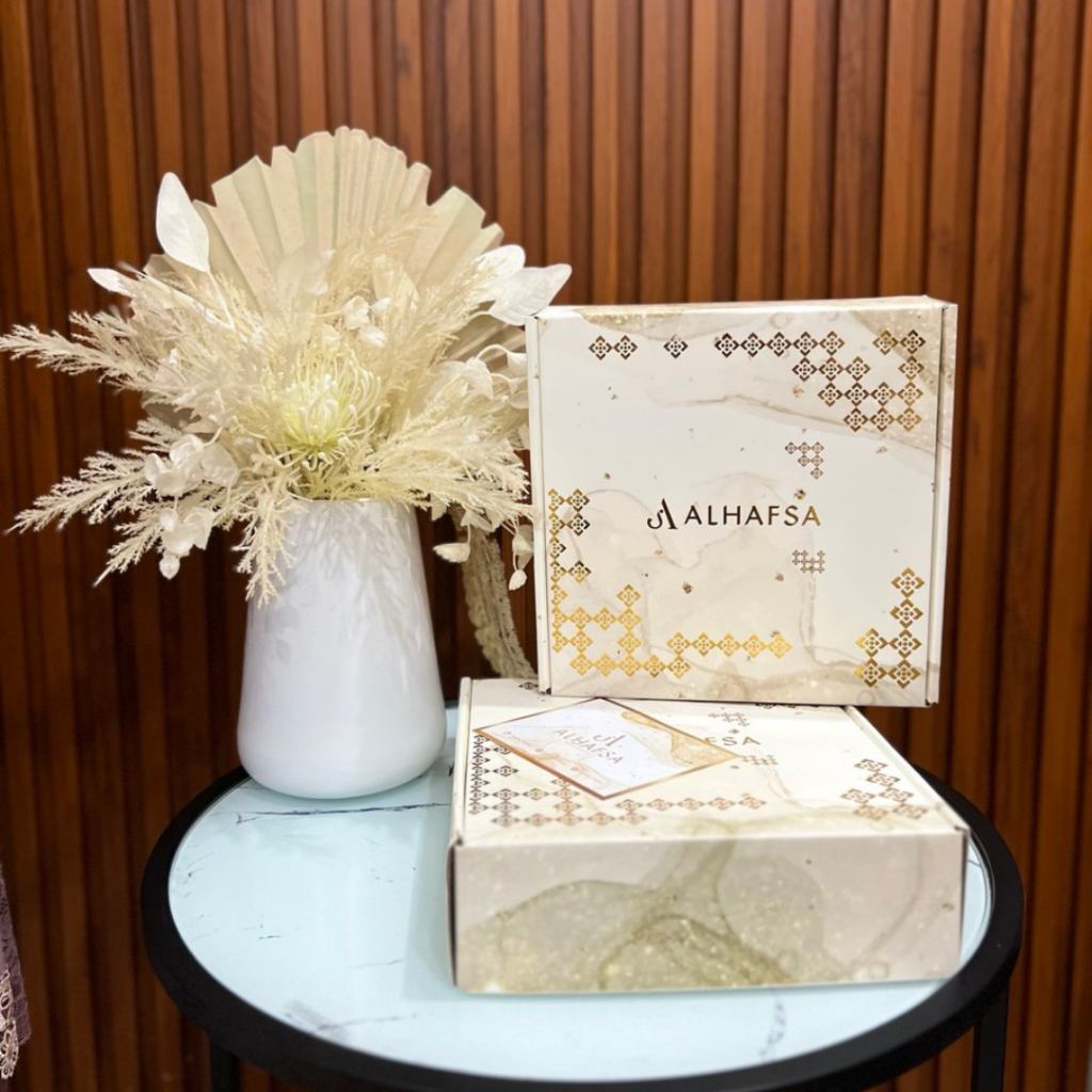 

Alhafsa Gift Box | Additional Exclusive Soft Box | Kotak Kado