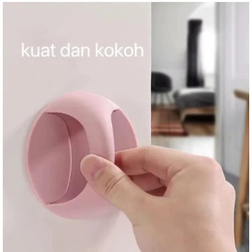 Tarikan Gagang Knop Knob Pegangan Pintu Laci Lemari Baju Tempel Praktis / Pegangan Pintu Tempel untu