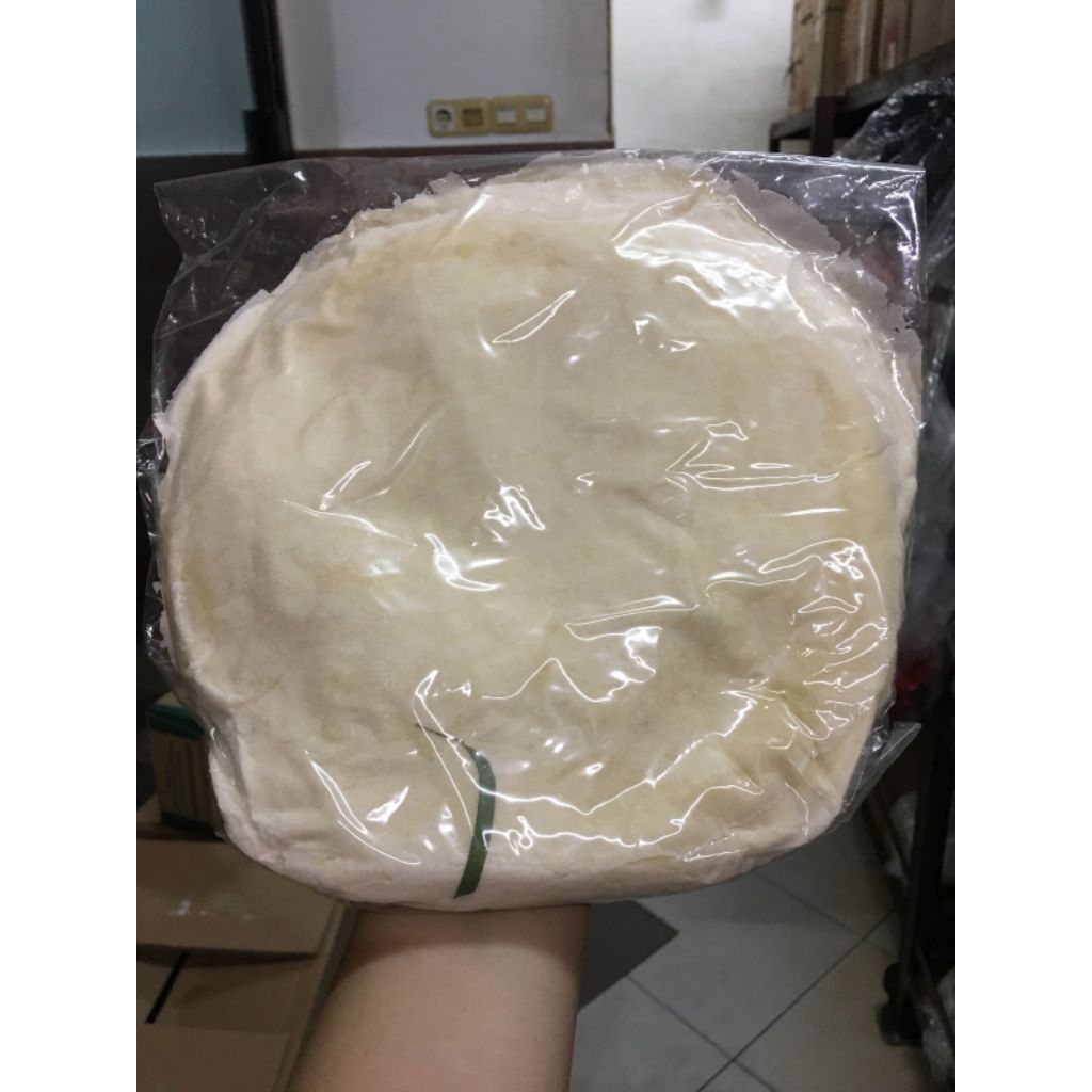 

Kulit Lumpia 1 bungkus isi 50 pcs