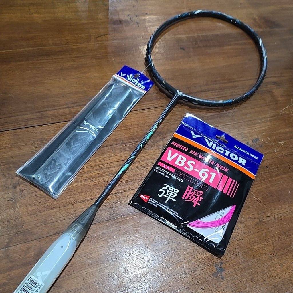 Raket Victor AURASPEED 100X Ultra Badminton