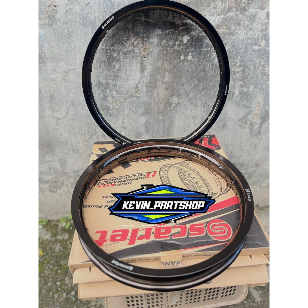 velg SCARLET  HITAM 160/185 ring 17 lingkaran velg scarlet depan belakang hitam glosy
