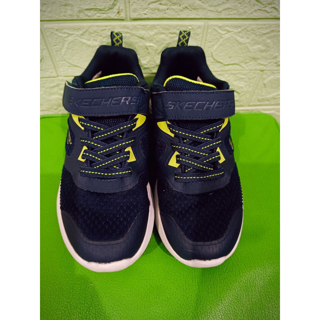 Skechers Preloved size 36