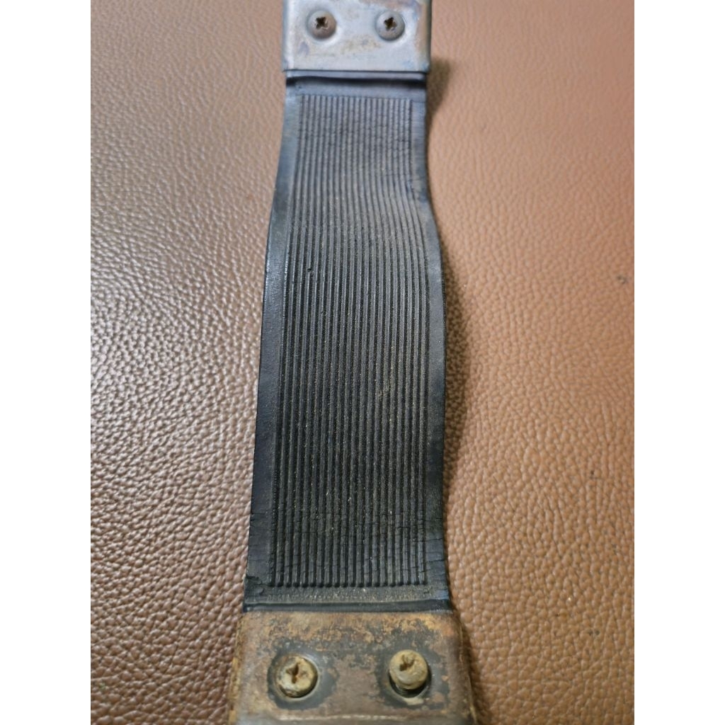 KARET STOPPER PINTU BELAKANG LJ80