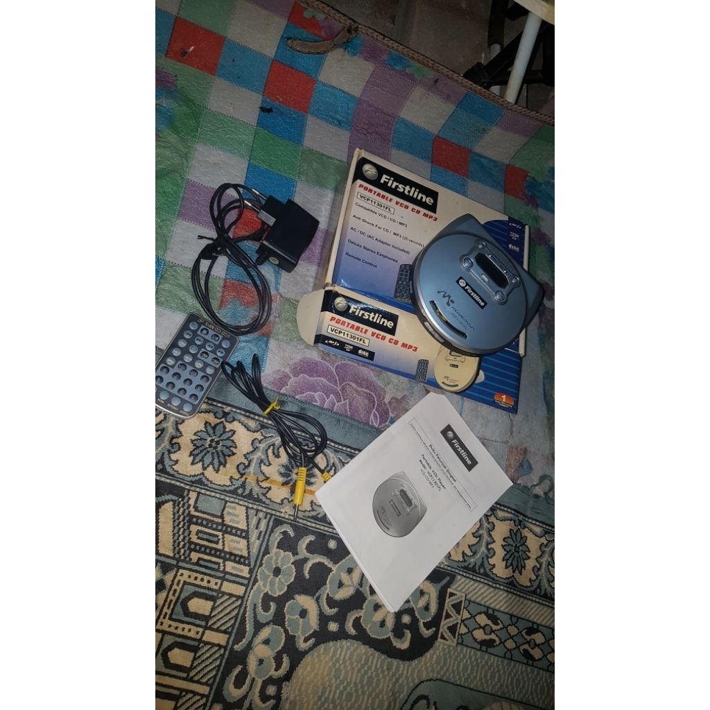 Discman Firstline PORTABLE VCD CD  VCP11301FL