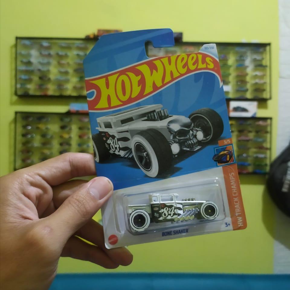 hot wheels bone shaker Putih 84 Treasure Hunt Reguler Langka
