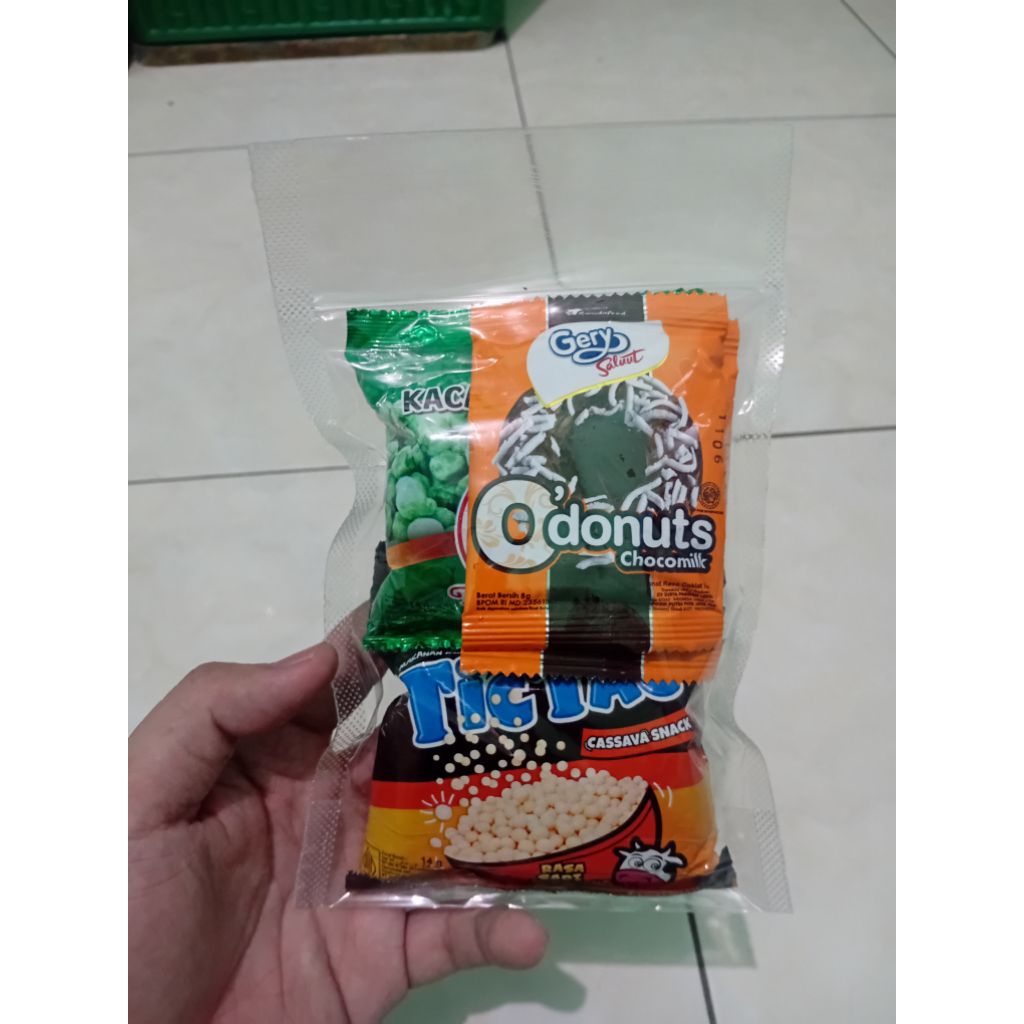 

Mini Gift Snack/Mini Hampers Untuk Ulang Tahun, Wisuda,Freebies