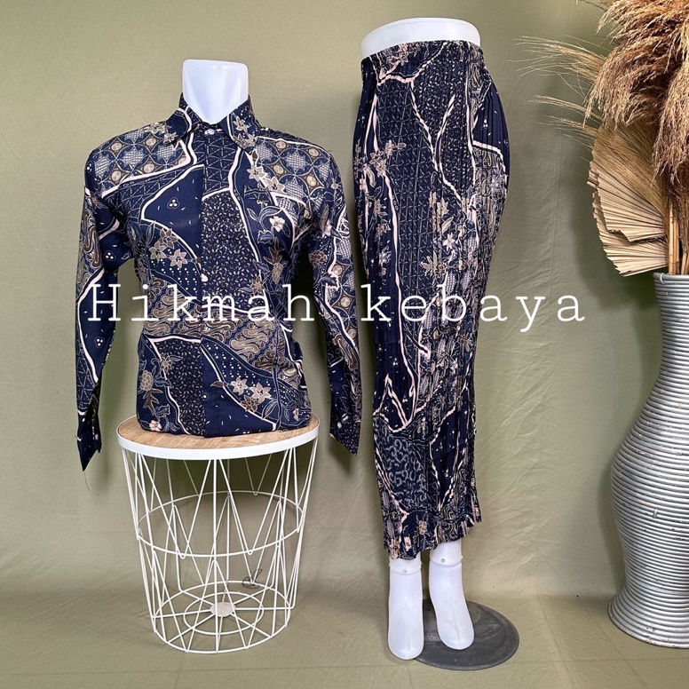 KODE K74Q HIKMAHKEBAYA  BATIK COUPLEKEMEJA BATIK COUPLEBATIK COUPLE LENGAN PANJANGROK PLISKET COUPLE