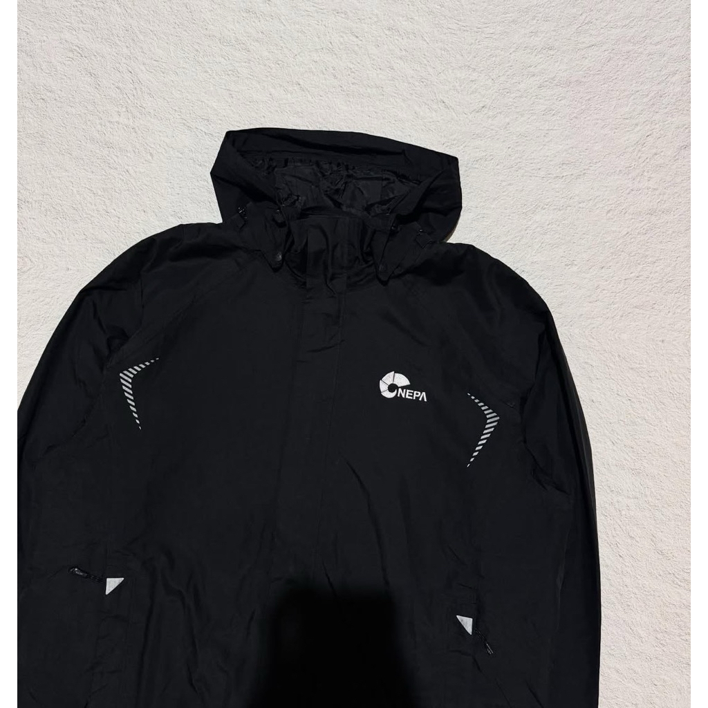 JAKET OUTDOR NEPA - BLACK