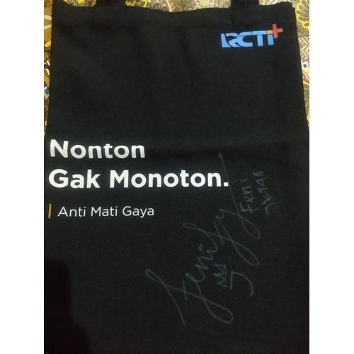 Totebag TTD FENI JKT48 X RCTI Plus