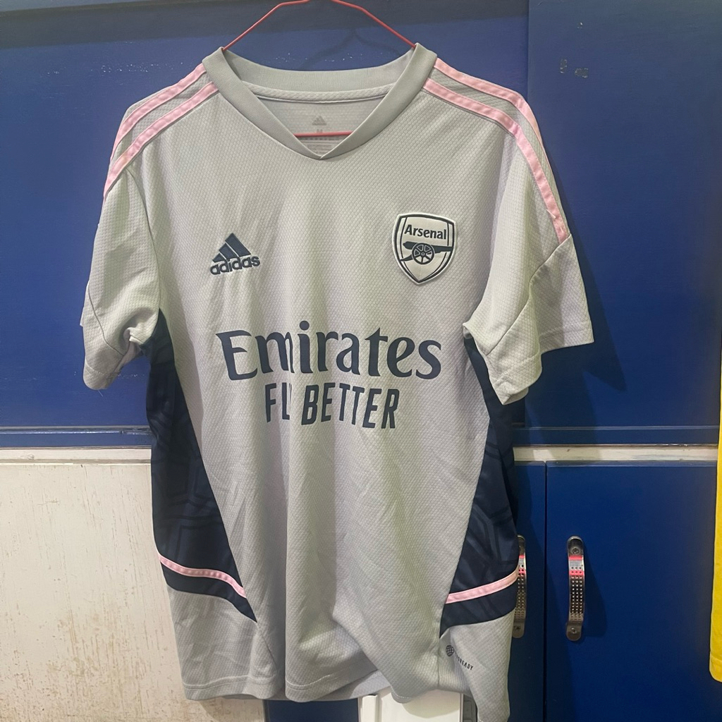 jersey bola arsenal second / baju bola seken arsenal